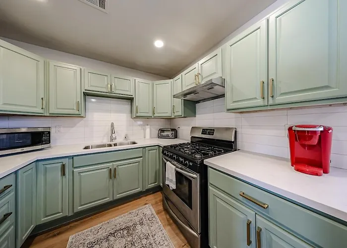 #3 Blue Skies Midtown Retreat Comfy Affordable * Phoenix